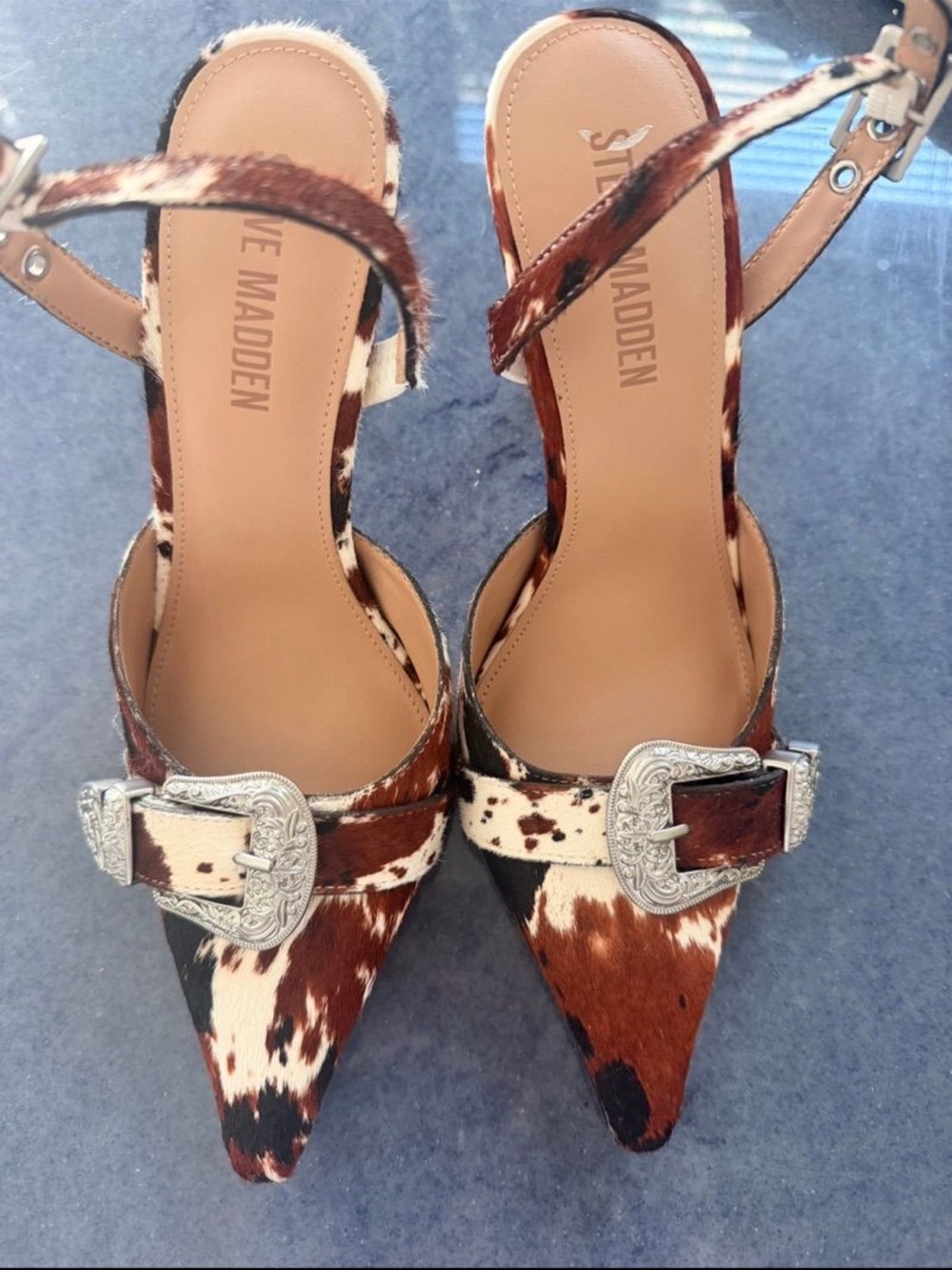 Steve Madden Brown White Cowhide Pointed Slingback Heel Silver Buckle Delilah - Picture 2 of 6